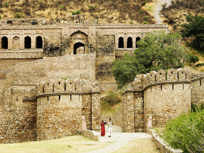 9 creepiest ghost towns