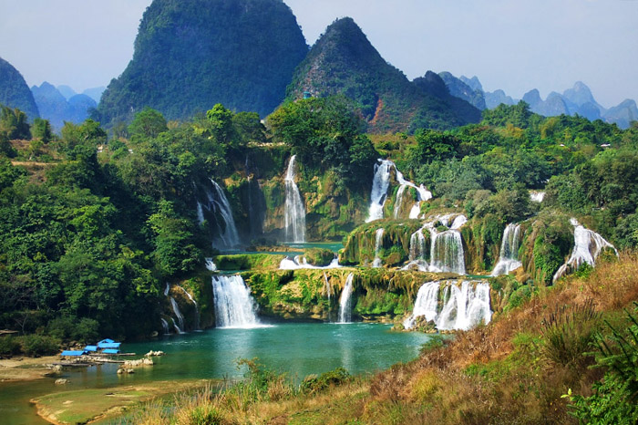 13 gorgeous waterfalls