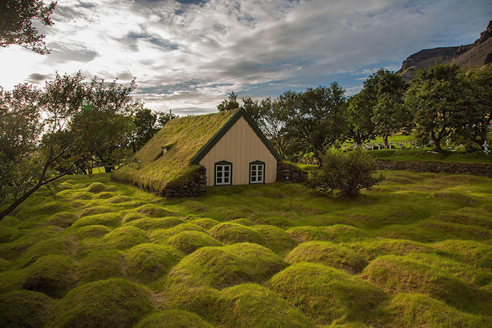 13 travel iceland