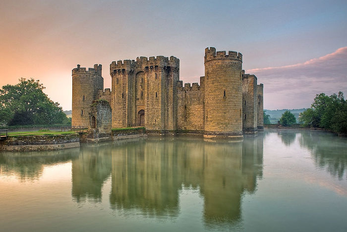 5 amazing castles