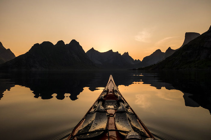 11 kayaker norway fjords