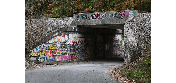 16 spooky haunted bridges