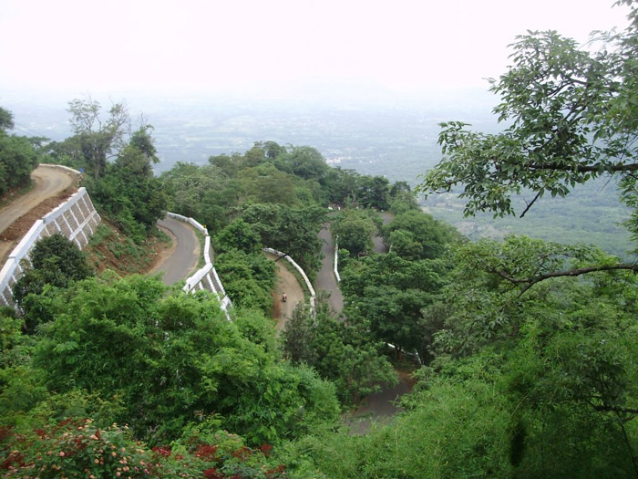 6 dangerous roads india